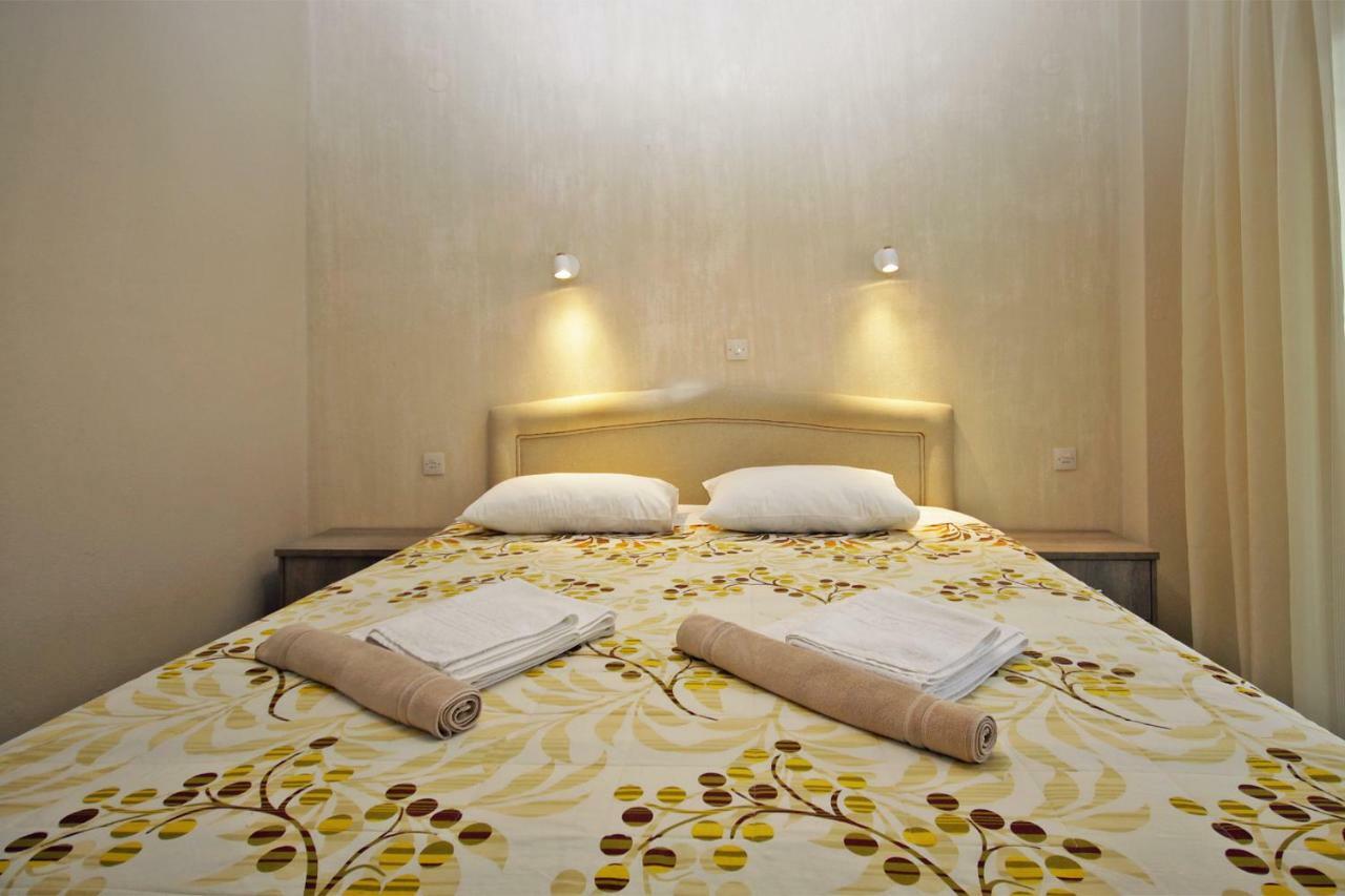 Funbeach Rooms Неос-Мармарас Экстерьер фото